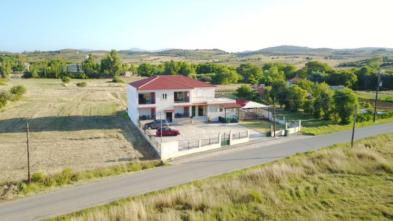 Avantis Apartments Perivolia (Evia) Exterior foto